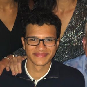 Meet your Posher, Christopher